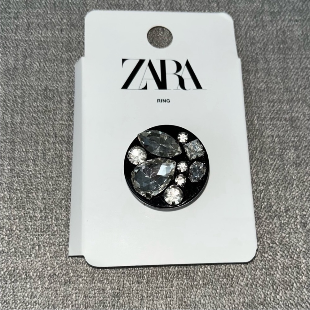 Zara Jewel Ring